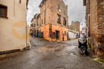 Trilocale in vendita. Zona Nepi Viterbo