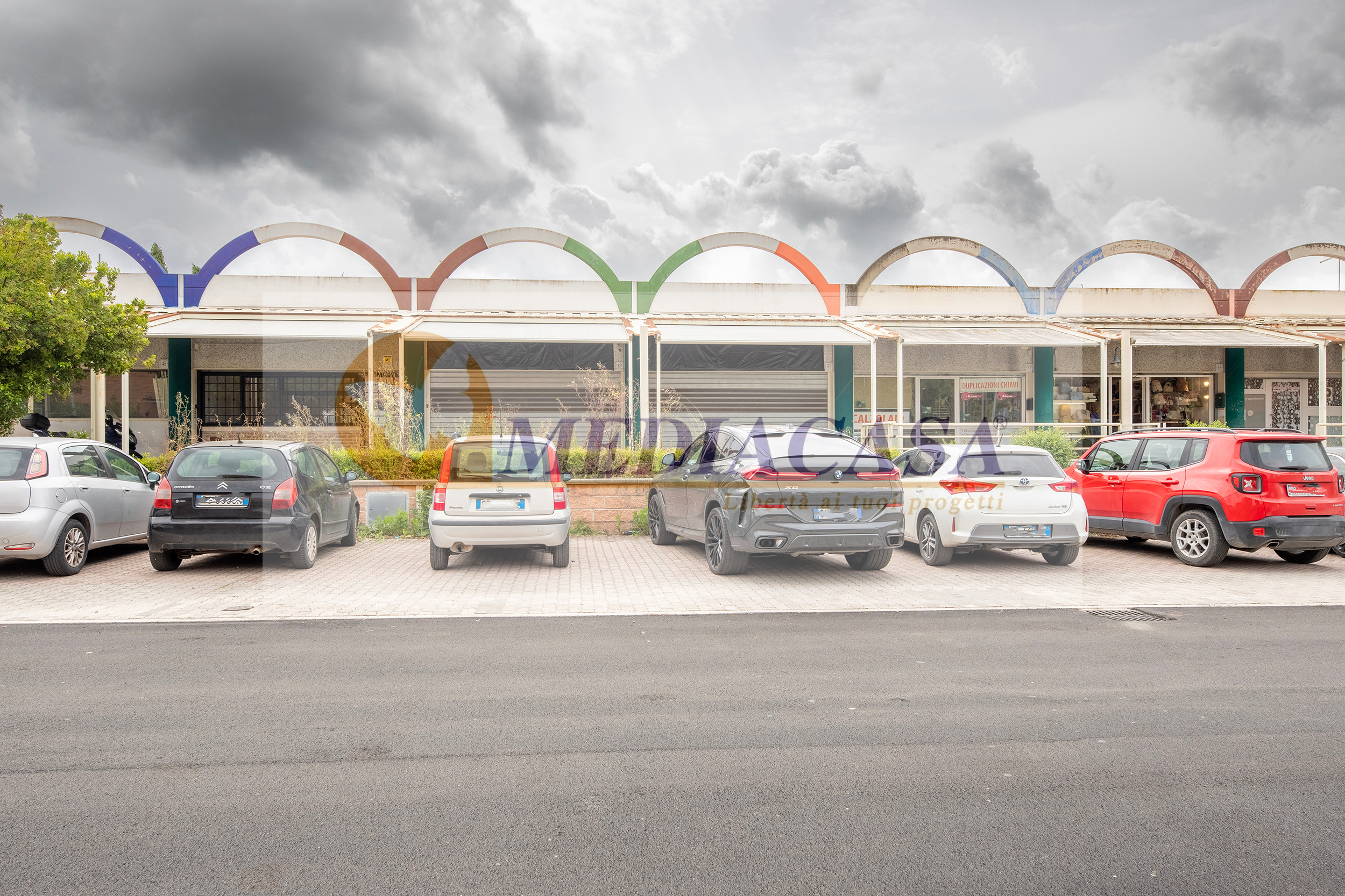 Locale in affitto in Via Marino Dalmonte 49/51
