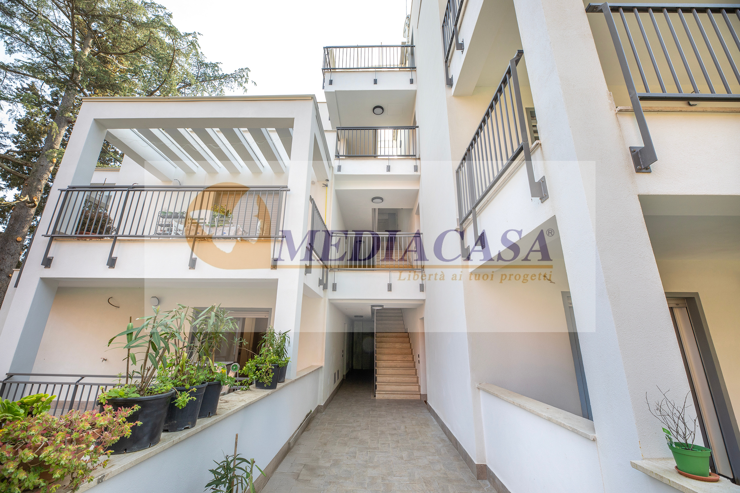 Appartamento in vendita in Via Dell'Isola Farnese, 20