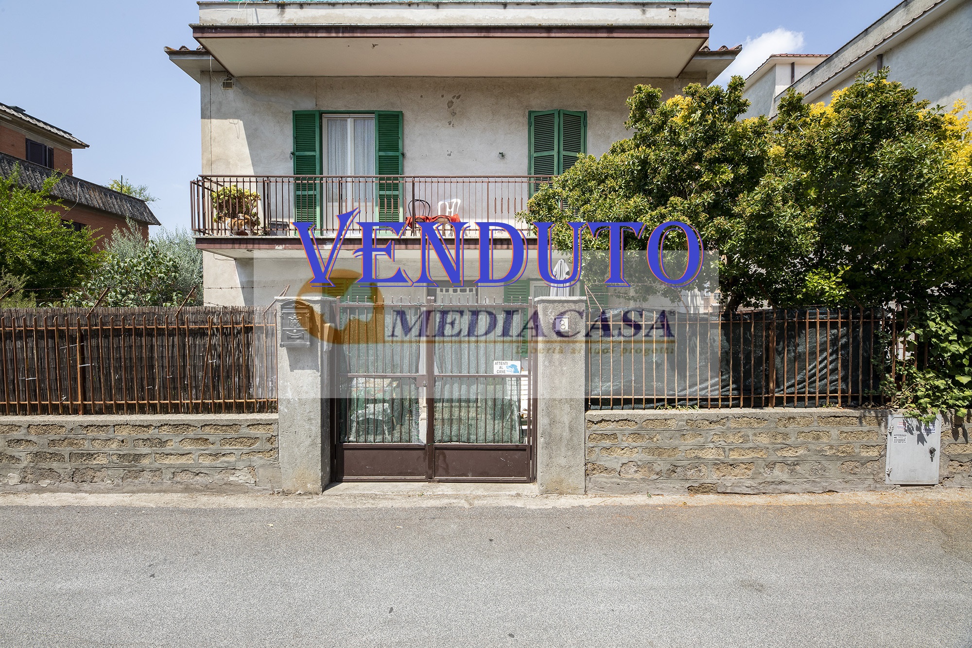 Quadrilocale - Prima porta