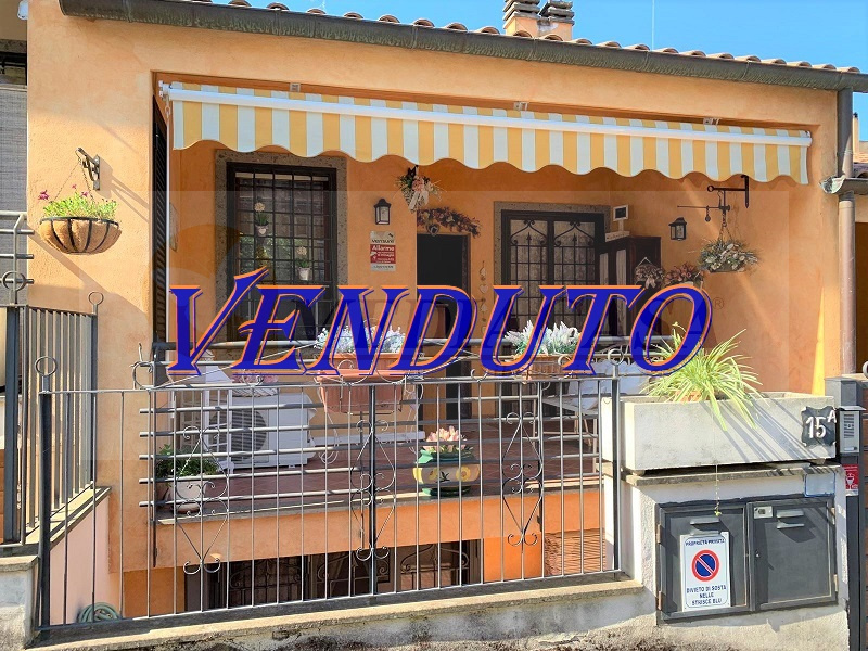 Villetta a schiera - Via Gino Rocca