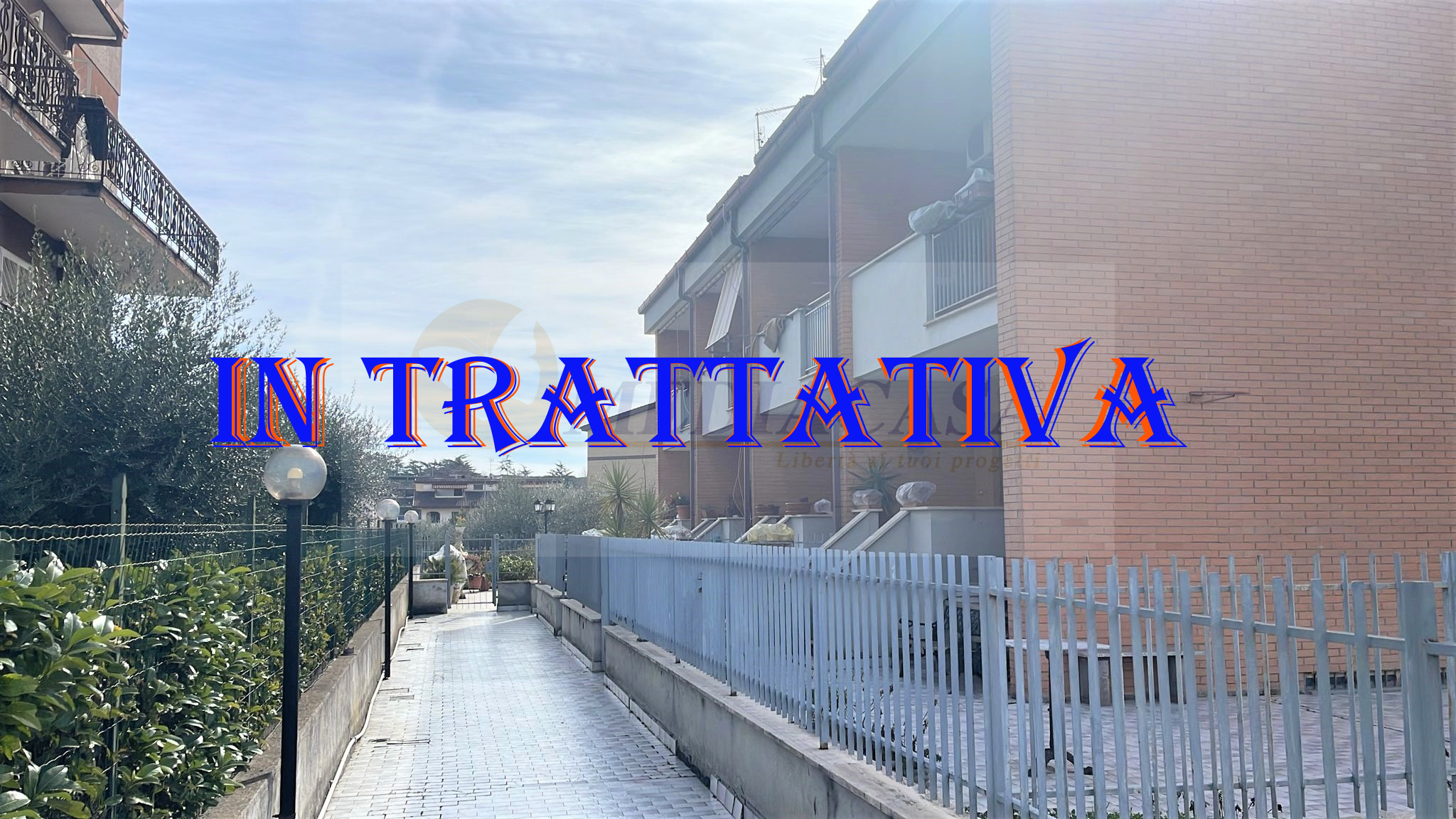 Guidonia - Porzione centrale di quadrifamiliare